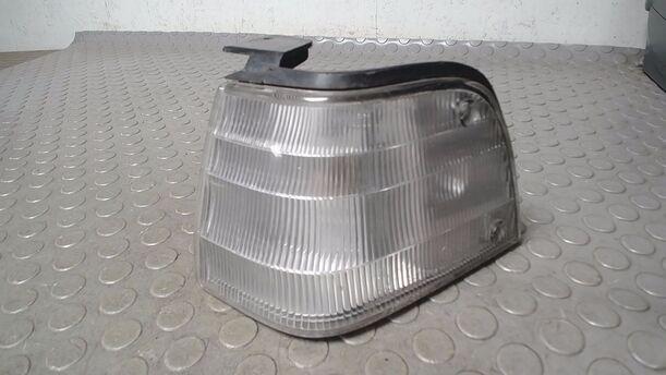 Foto: STANDLICHT/ BEGRENZUNGSLEUCHTE LINKS eines Mazda 323 1.6i GLX