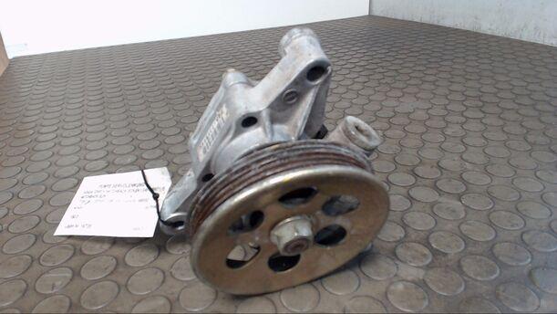 Foto: LENKGETRIEBEPUMPE eines Honda Civic 1.4i