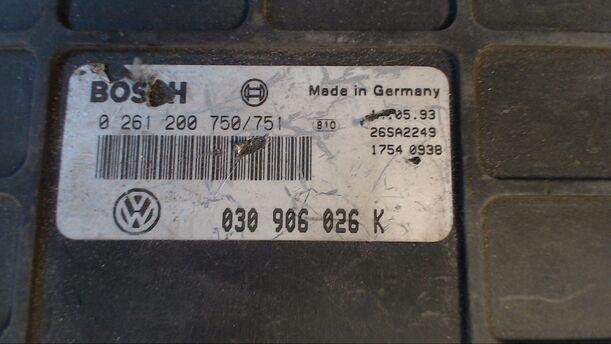 Foto: EINSPRITZSTEUERGERÄT eines VW Golf 1.4 Europe
