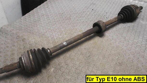 Foto: ANTRIEBSWELLE RECHTS eines Toyota Corolla 1.4 XLi