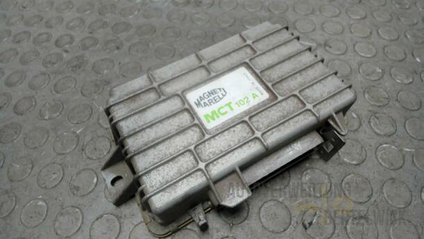 Foto: STEUERGERÄT ABS eines Alfa Romeo Alfa 33 S 16V QV