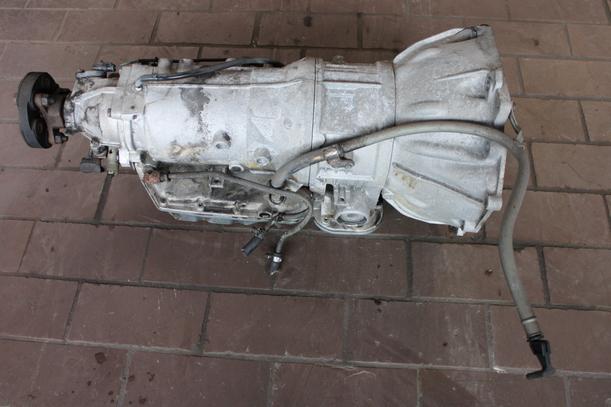 Foto: AUTOMATIK-GETRIEBE KK eines Opel Omega Caravan LS