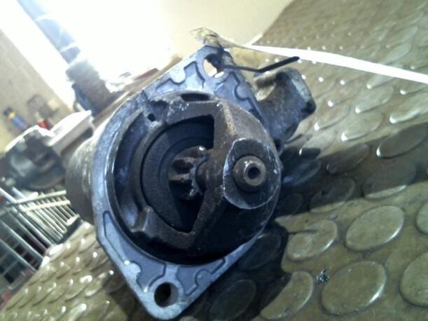 Foto: ANLASSER / STARTER BOSCH eines BMW 525i