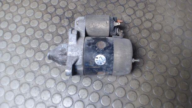 Foto: ANLASSER / STARTER eines Mazda 323 1.6i 16V GLX