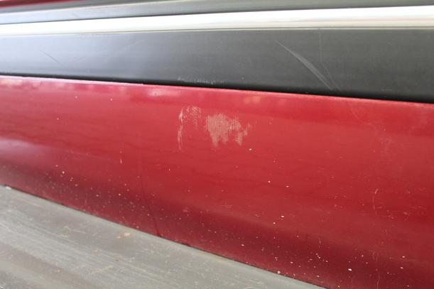 Foto: TÜR VORNE LINKS eines Mitsubishi Galant 2000 GLSi