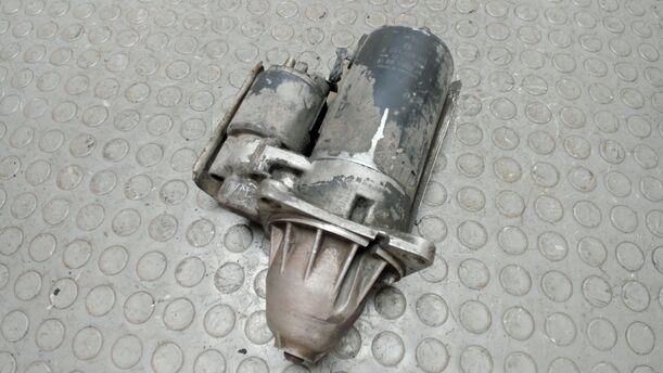 Foto: ANLASSER / STARTER BOSCH ( SCHALTGETRIEBE ) eines Ford Sierra Turnier CL