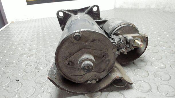 Foto: ANLASSER / STARTER BOSCH ( SCHALTGETRIEBE ) eines Ford Sierra Turnier CL