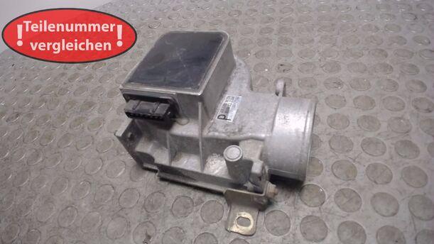 Foto: LUFTMENGENMESSER eines Mazda 323 1.6i GLX