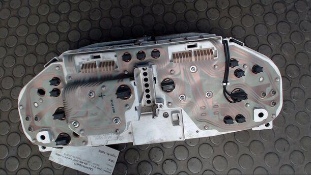 Foto: TACHOEINHEIT eines Honda Civic 1.4i