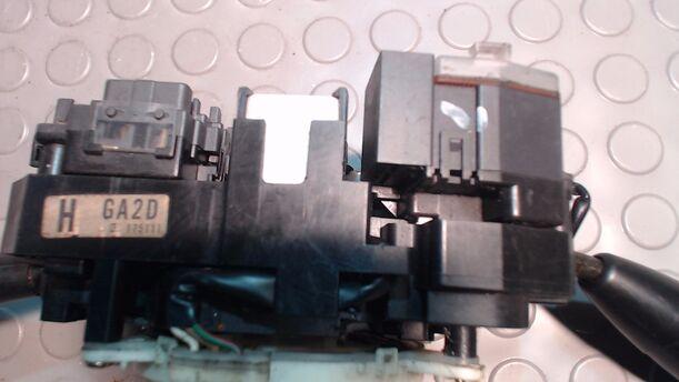 Foto: BLINKERSCHALTER / KOMBISCHALTER eines Mazda 626 2.0i GLX