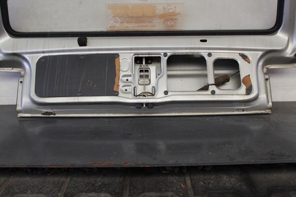 Foto: HECKKLAPPE / HECKDECKEL eines Seat Ibiza Special