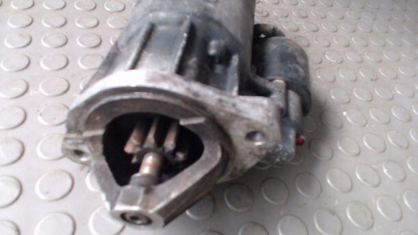 Foto: ANLASSER / STARTER eines Nissan Vanette