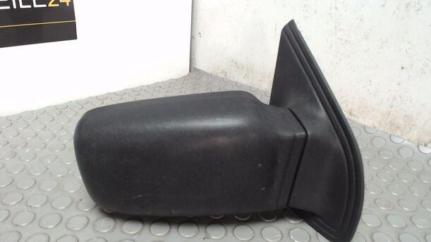 Foto: AUSSENSPIEGEL MECHANISCH VERSTELLBAR RECHTS eines Ford Sierra CLX (LX)