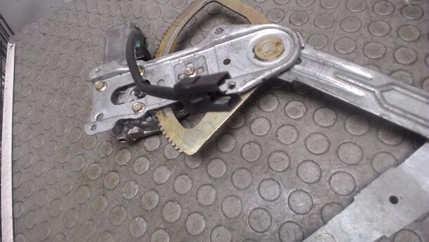 Foto: FENSTERHEBER ELEKTRISCH VORN LINKS eines Ford Scorpio CL