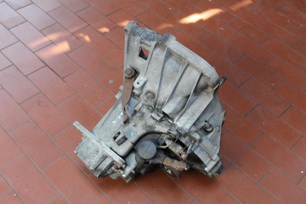 Foto: SCHALTGETRIEBE eines Lancia Delta 1600 i.e. GT