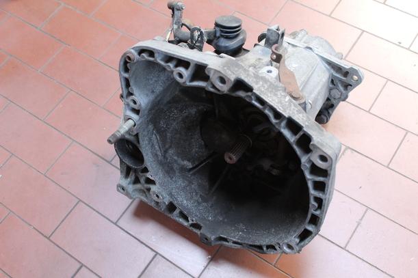 Foto: SCHALTGETRIEBE eines Lancia Delta 1600 i.e. GT