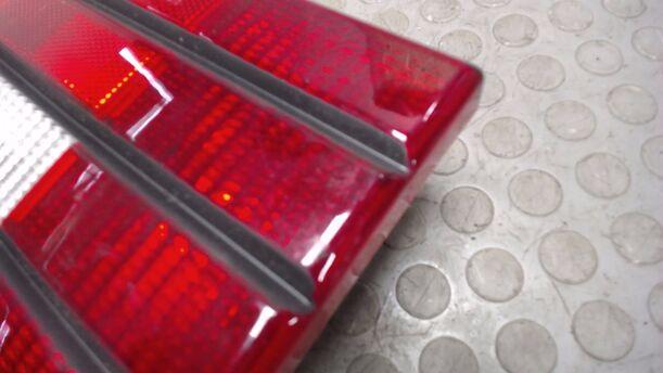 Foto: HECKLEUCHTE / RÜCKLICHT LINKS eines Opel Ascona c LS