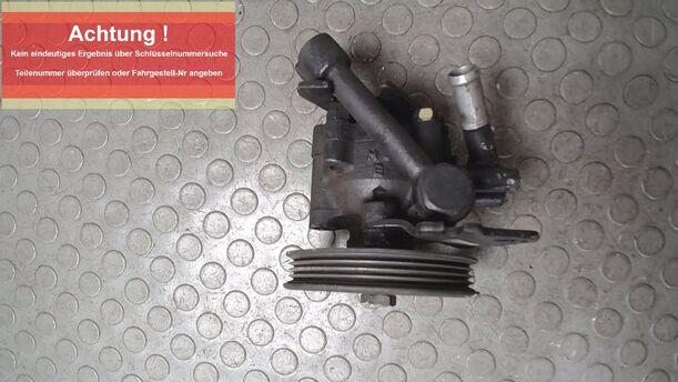 Foto: LENKGETRIEBEPUMPE eines Nissan Primera 1.6 SLX