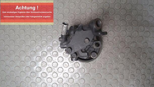 Foto: LENKGETRIEBEPUMPE eines Nissan Primera 1.6 SLX