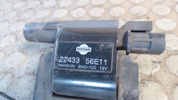Foto: ZÜNDSPULE eines Nissan Sunny SLX
