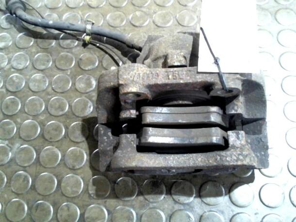 Foto: BREMSSATTEL VR eines Alfa Romeo 33 1.7 I.E. Sport Wagon