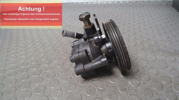 Foto: LENKGETRIEBEPUMPE eines Nissan Primera 1.6 SLX