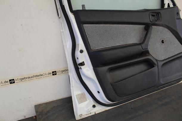 Foto: TÜR VORNE LINKS ( 4/5 TÜRER ) eines Mitsubishi Colt 1300 GL