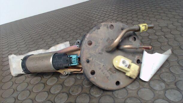 Foto: KRAFTSTOFFPUMPE eines Honda Civic 1.4i S