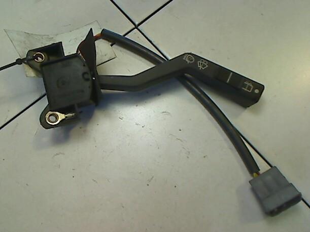 Foto: WISCHERSCHALTER eines Volvo 740 GL