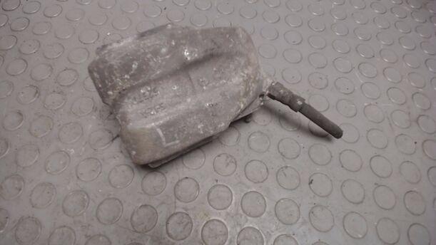 Foto: BREMSSATTEL VORN LINKS eines Seat Marbella 0.9 SPI