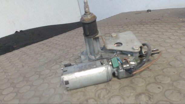 Foto: HECKSCHEIBENWISCHERMOTOR eines Opel Corsa City