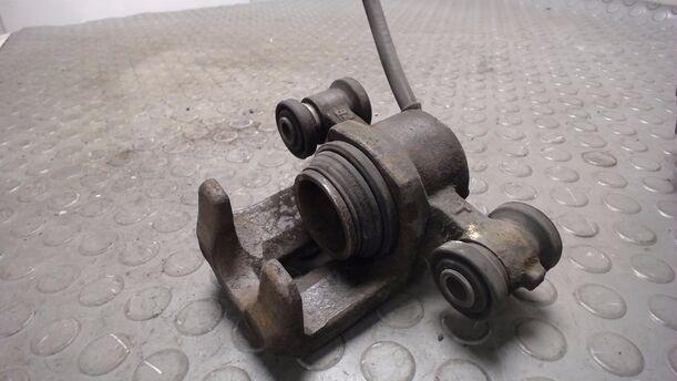 Foto: BREMSSATTEL VORN LINKS eines Nissan Micra LX
