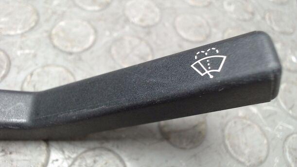 Foto: WISCHERSCHALTER eines Renault R 25 TI