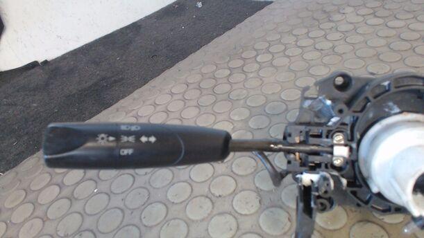 Foto: BLINK-/KOMBISCHALTER eines Mazda MX-3 16V