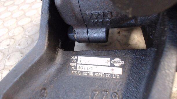 Foto: LENKGETRIEBEPUMPE / SERVOPUMPE eines Nissan Sunny GTI 16V