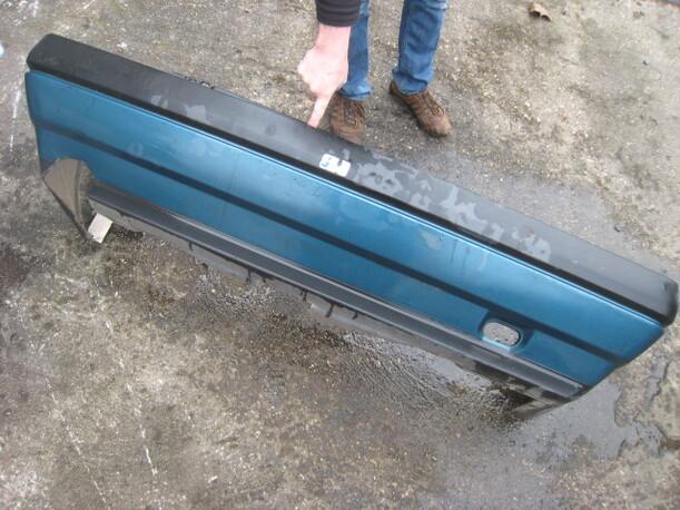 Foto: STOßSTANGE / STOßFÄNGER HINTEN eines Fiat Tempra 1.6 i.e.