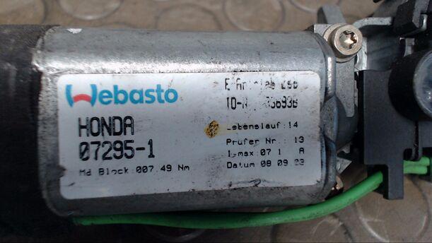 Foto: SCHIEBEDACHMOTOR eines Honda Civic Aero Deck 1.4i S