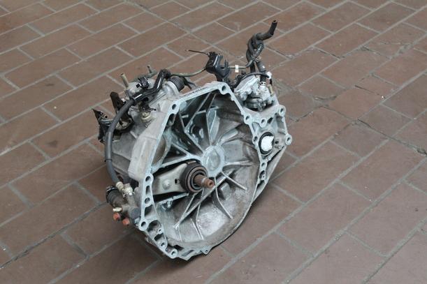 Foto: SCHALTGETRIEBE 5-GANG eines Honda Prelude 2.0 EX
