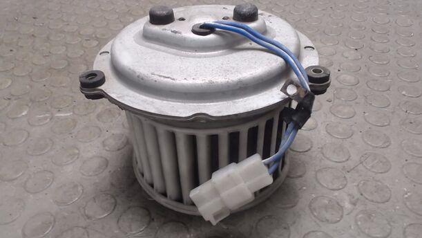 Foto: GEBLÄSEMOTOR eines Nissan Micra LX