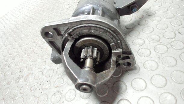 Foto: ANLASSER / STARTER BOSCH ( SCHALTGETRIEBE ) eines Ford Sierra CL