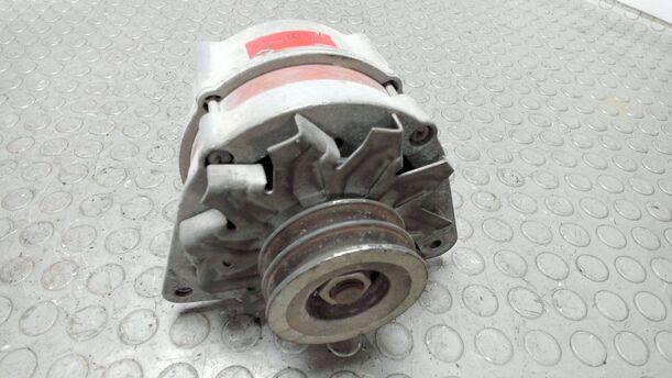 Foto: LICHTMASCHINE / GENERATOR ( 55A ) eines Ford Sierra CL