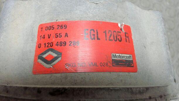 Foto: LICHTMASCHINE / GENERATOR ( 55A ) eines Ford Sierra CL
