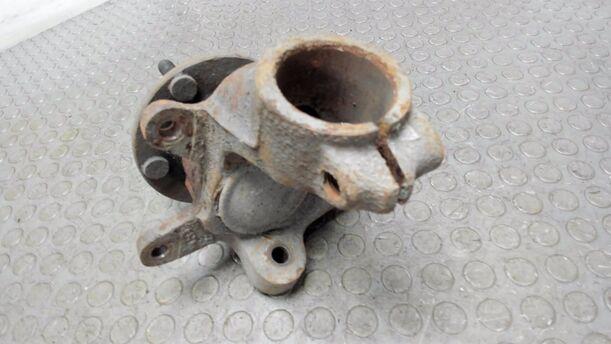 Foto: ACHSSCHENKEL VORN LINKS eines Ford Scorpio CL