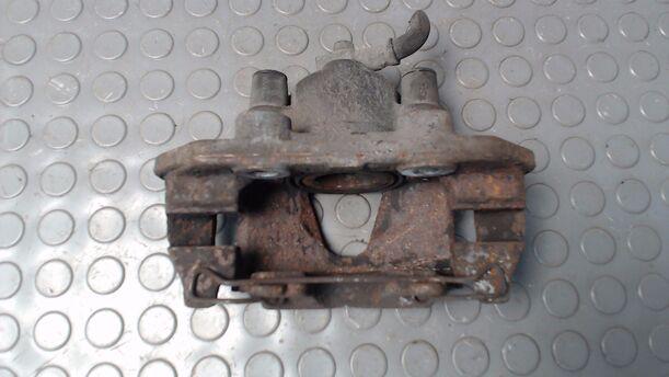 Foto: BREMSSATTEL VORN RECHTS eines Opel Corsa LS