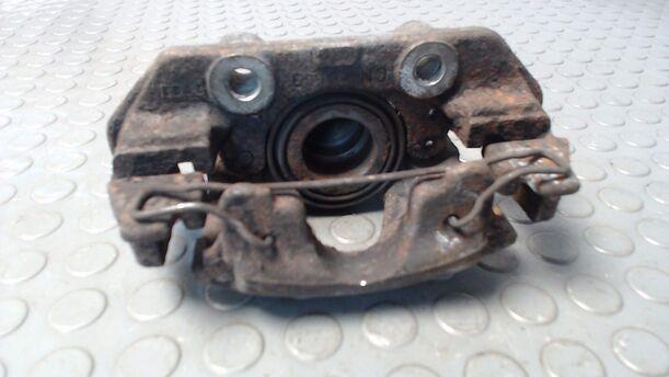 Foto: BREMSSATTEL VORN RECHTS eines Opel Corsa LS
