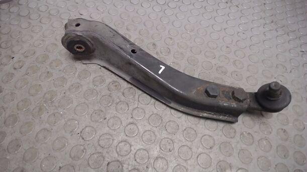 Foto: QUERLENKER VORN LINKS eines Opel Corsa LS