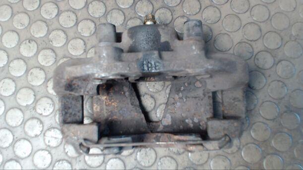 Foto: BREMSSATTEL VORNE LINKS eines Daewoo Nexia 1.5 GLX