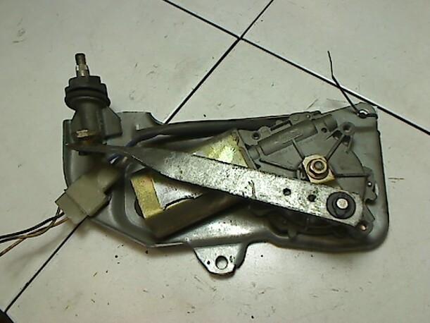 Foto: HECKSCHEIBENWISCHERMOTOR eines Renault R 19 1.8s RT