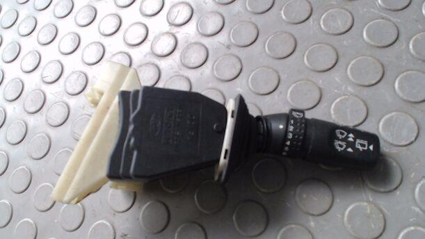Foto: WISCHERSCHALTER eines Ford Mondeo Turnier 16V CLX