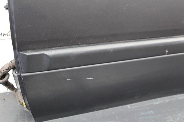 Foto: TÜR HINTEN LINKS eines Nissan Primera 2.0 SLX
